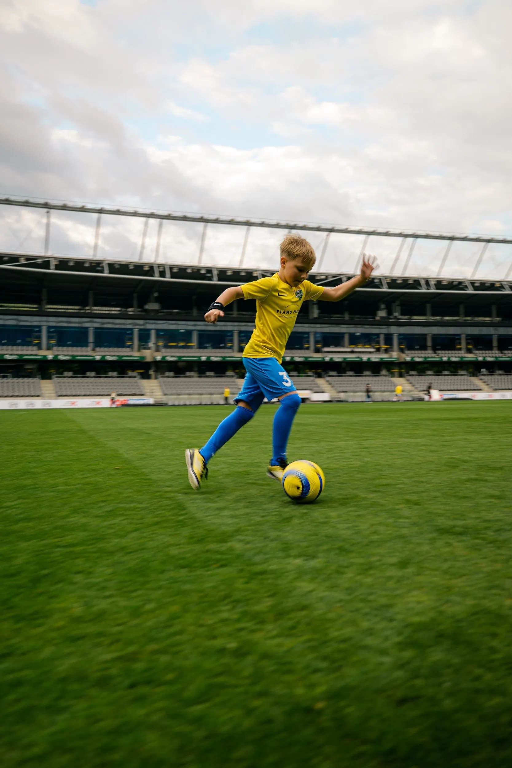 Futbolo akademija „Herojai“