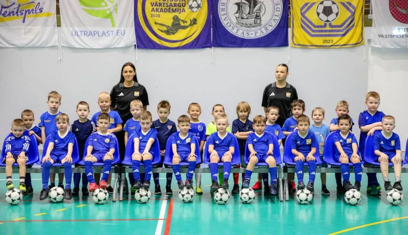 Jalgpallikool „Ventspils”