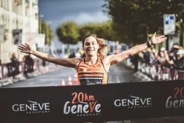 20 km Genfist Genève Aéroport'ile.