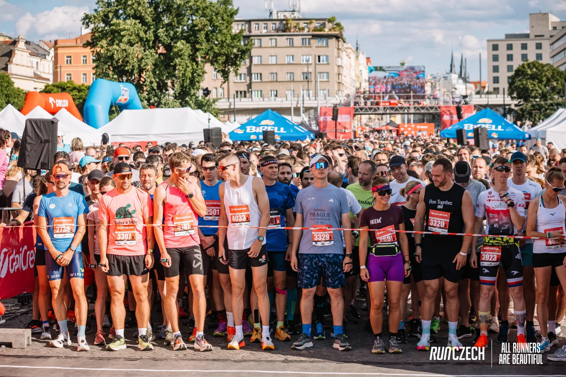 UniCredit Prague Relay