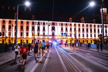 Ночной полумарафон во Вроцлаве