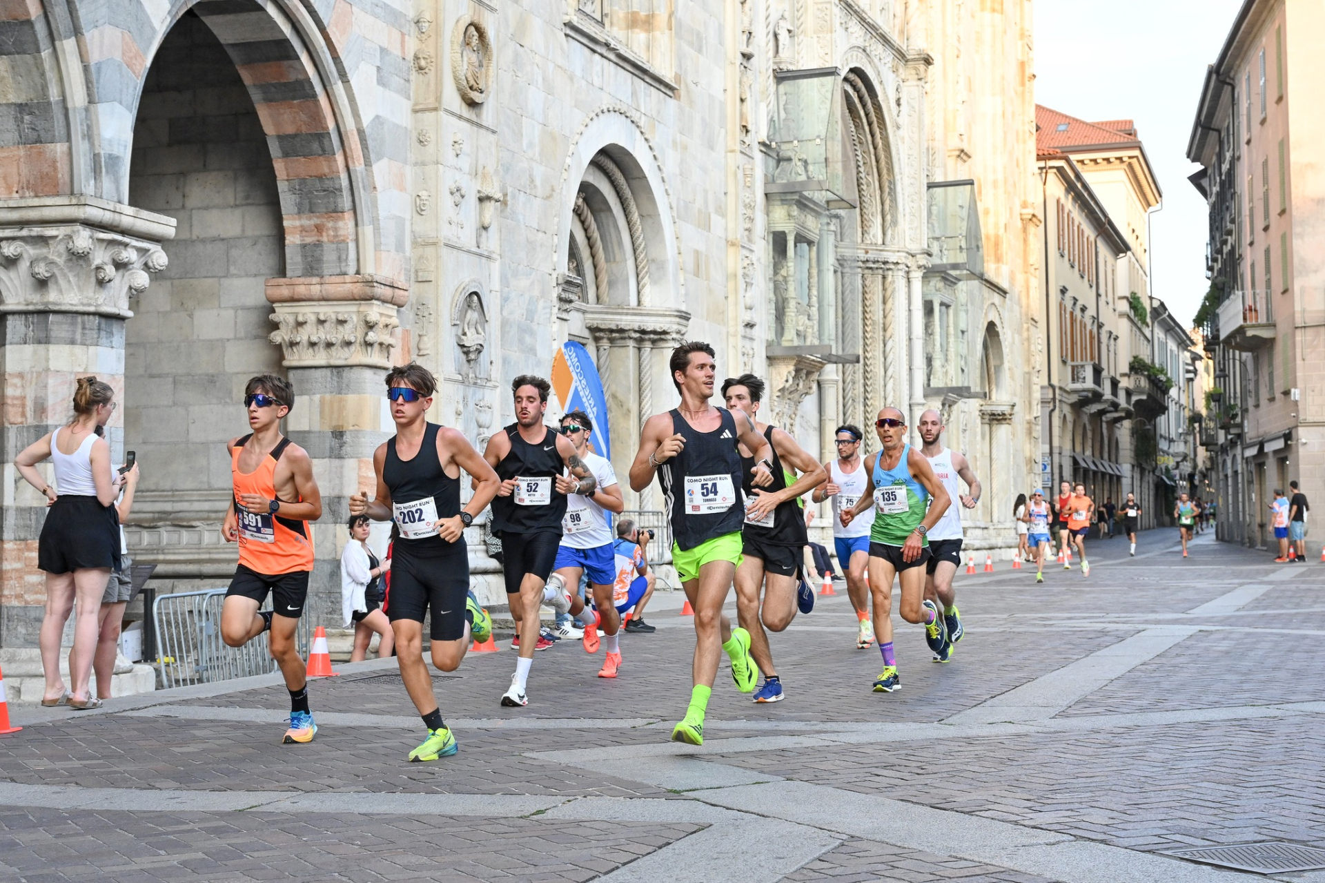 Corsa notturna di Como