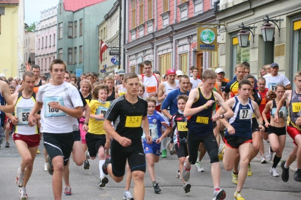 Skrējiens “Jānis un Jānītis”