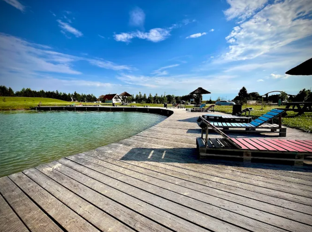 Wake Village Gribžė