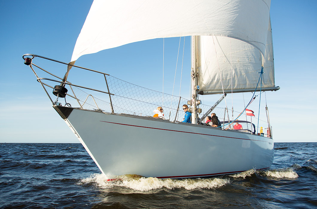 Arjahtu.lv Yacht Rental