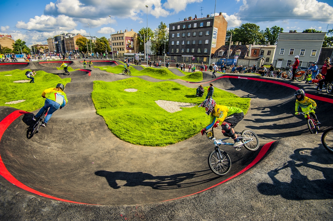 Centra Sports Quarter Skatepark