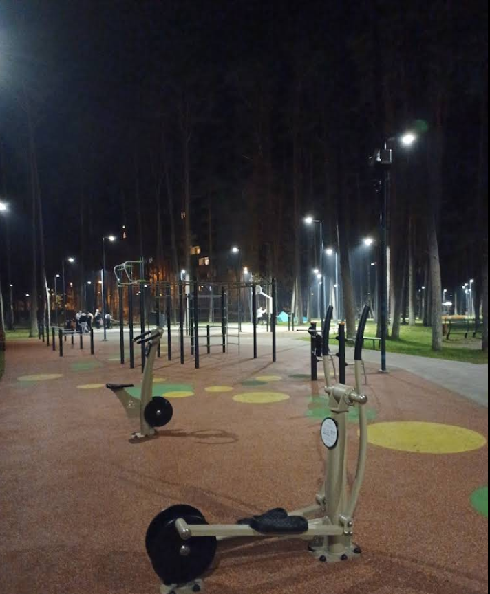 Kauguri välijõusaal