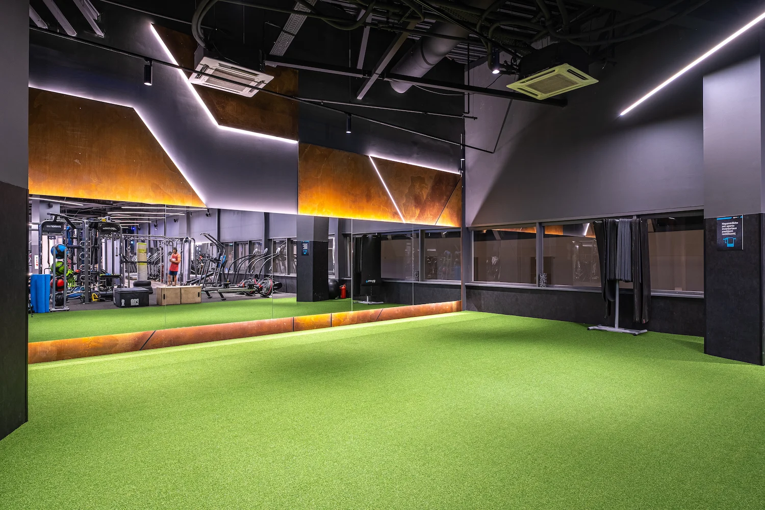 Gym+ Saltoniškių g. 9 in Vilnius