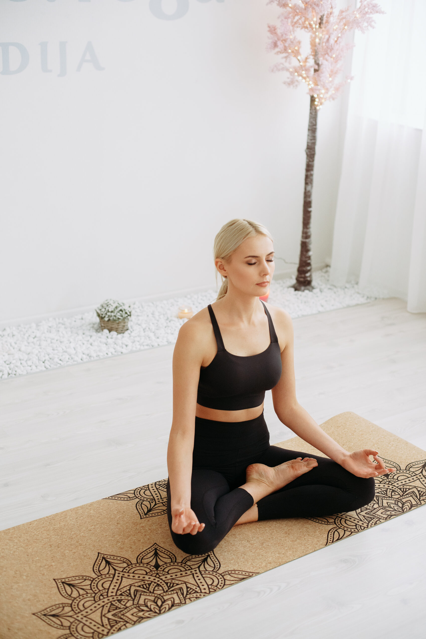 live.love.Yoga Yoga Studio