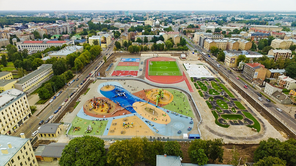 Centra Sports Quarter Skatepark
