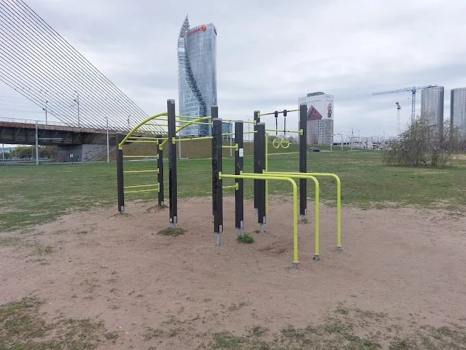 Calisthenics-Park Vanšu Tilts