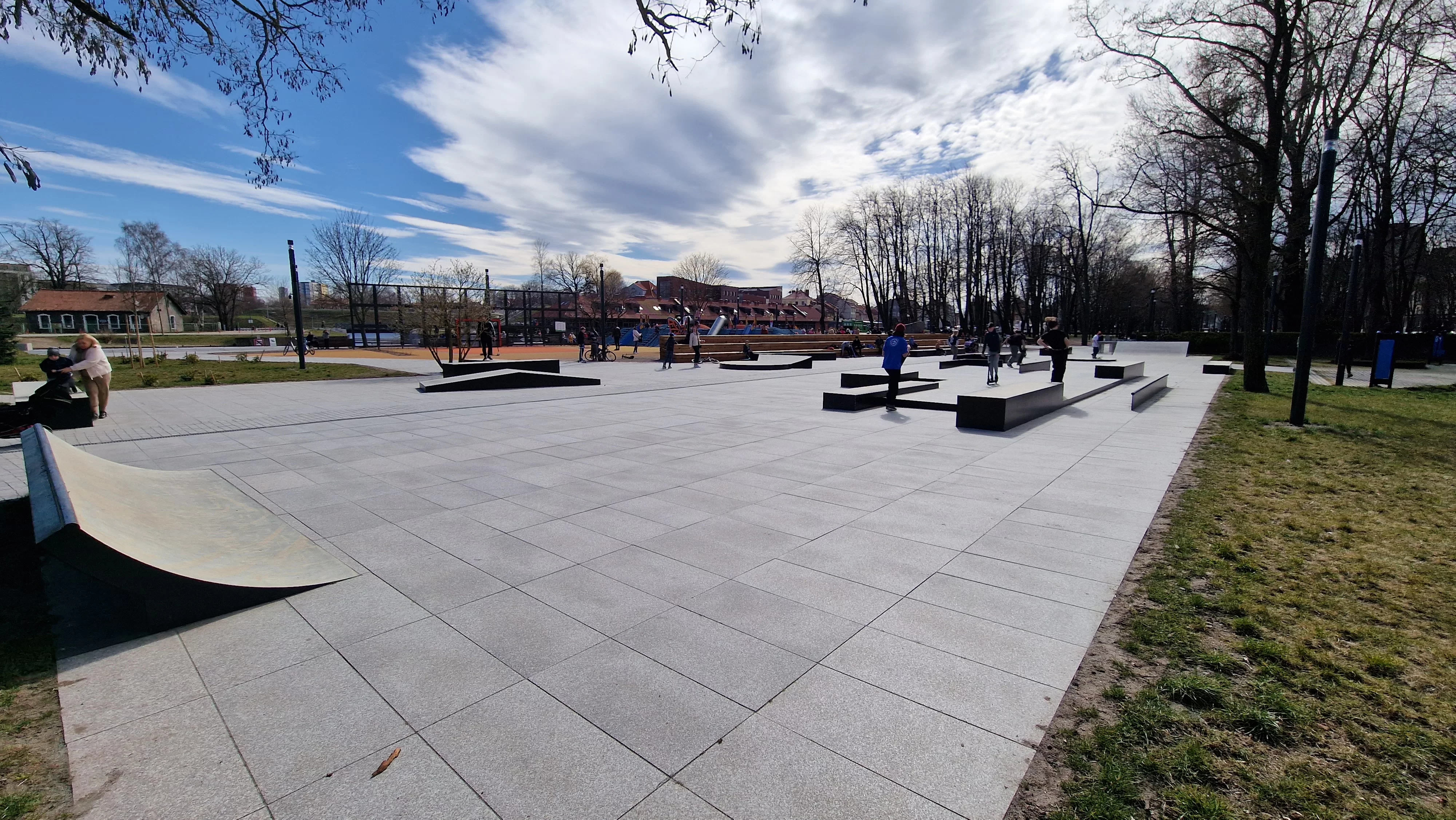 Danė skeitplaza