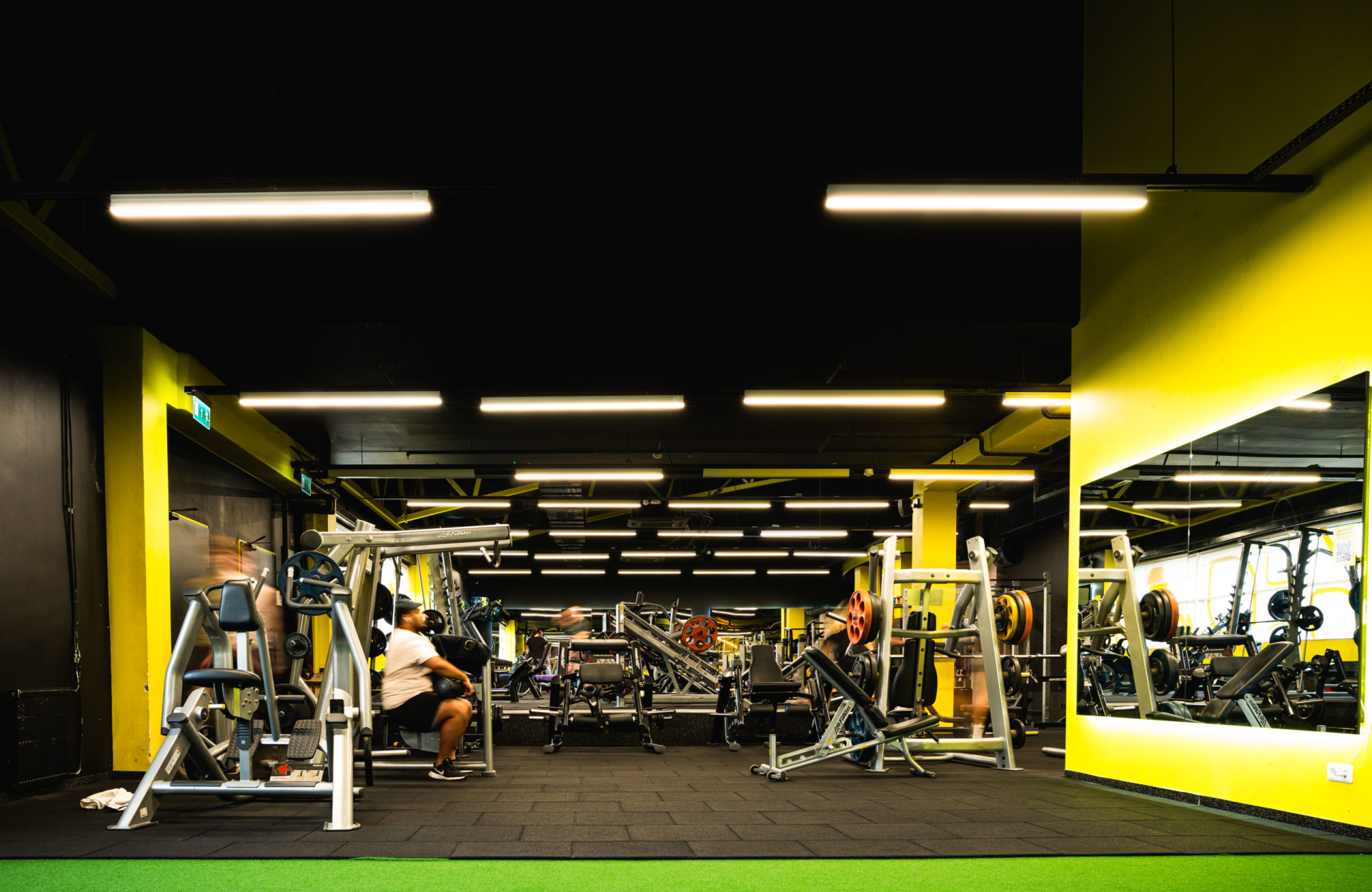 Lemon Gym Banginis