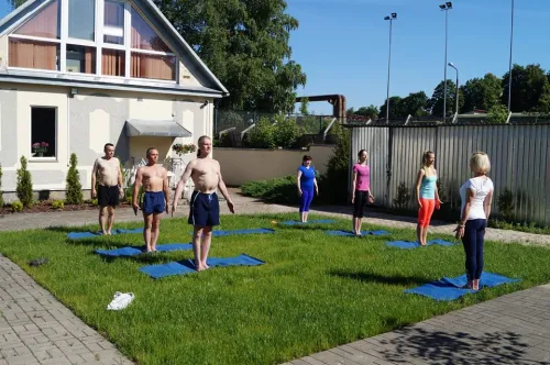 BKS Iyengar jogos mokykla Lotos