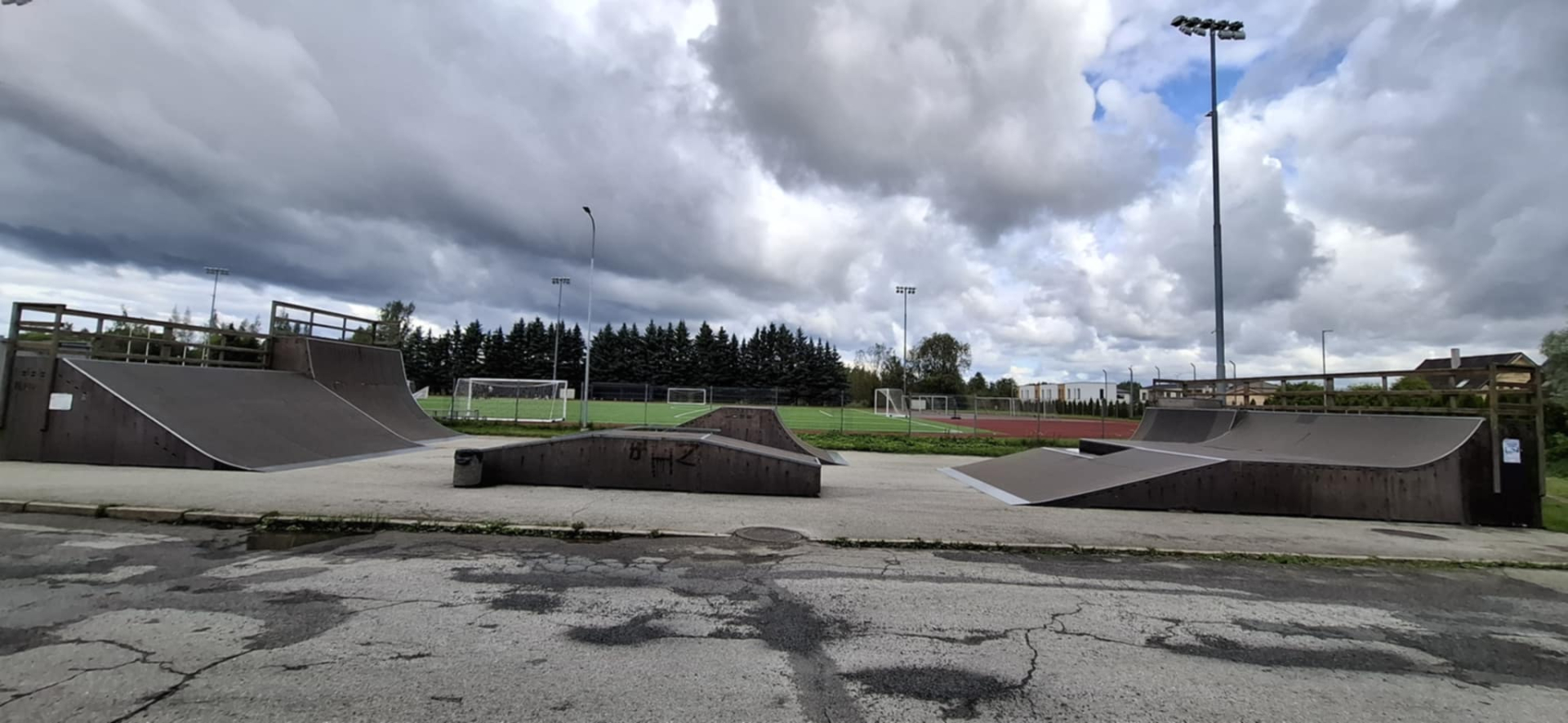 Loo skatepark