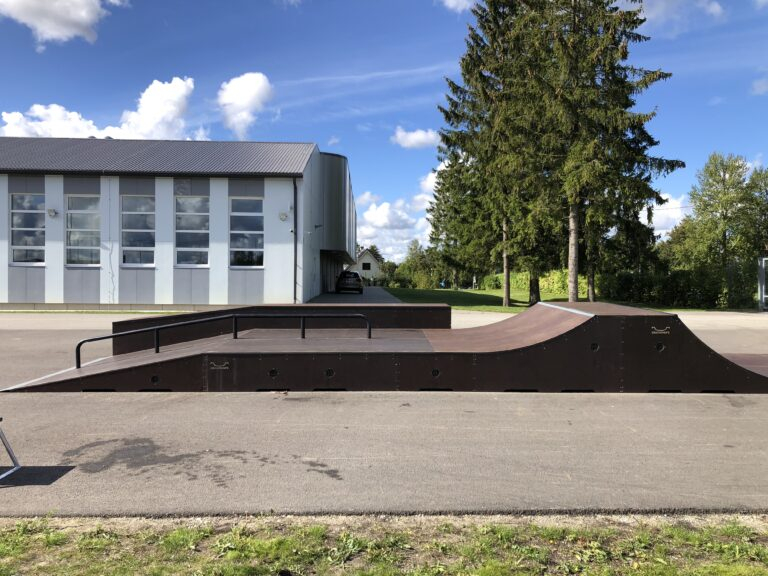 Скейт-парк Раазику