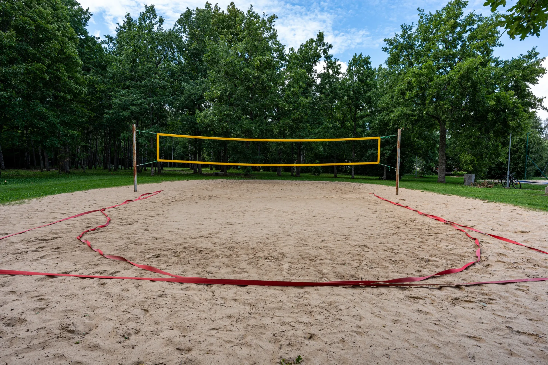 Boisko do siatkówki plażowej w Saue