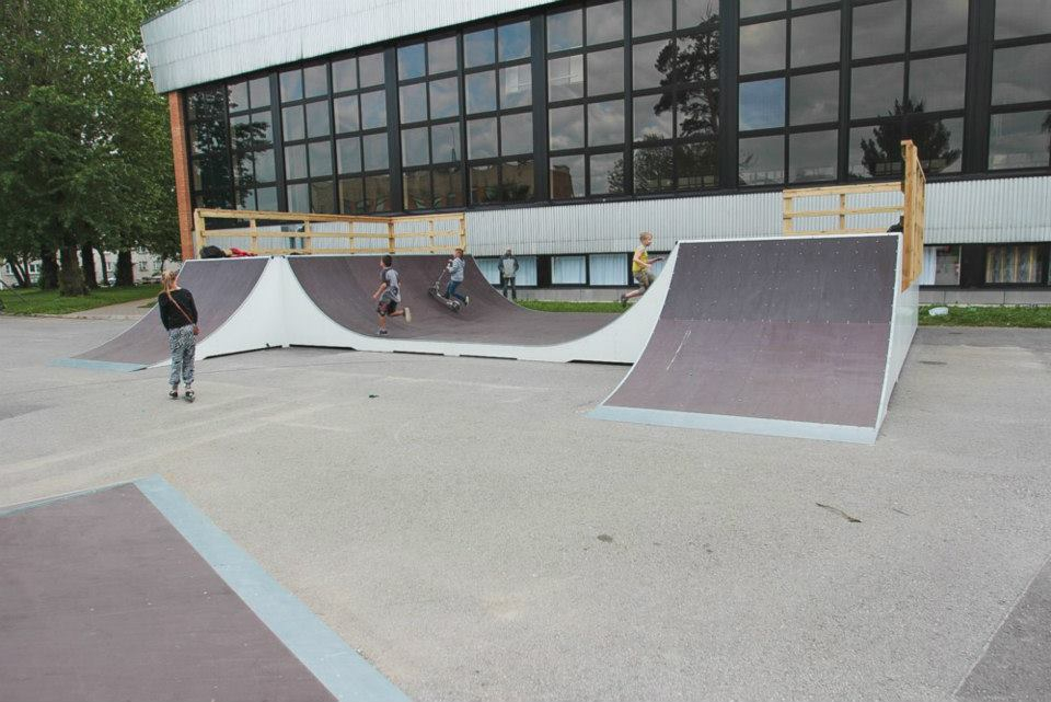 Skatepark de Sillamäe cerca de la calle Kesk