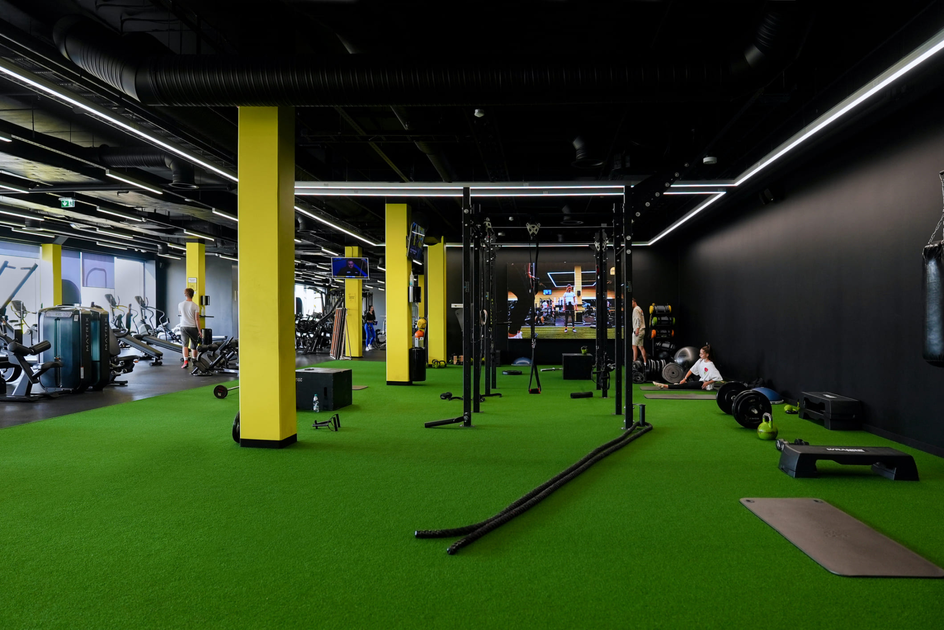 Lemon Gym Mustakivi