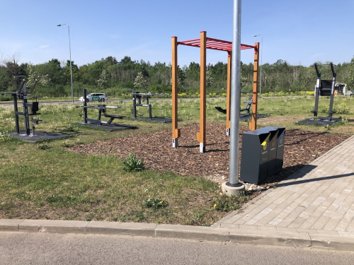 OMNIGYM Paekalda Outdoor-Fitness