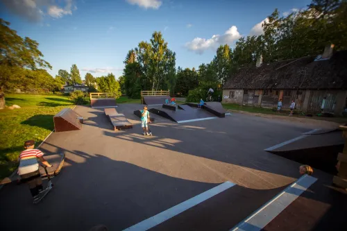 Tõrva skatepark Tartu tänaval
